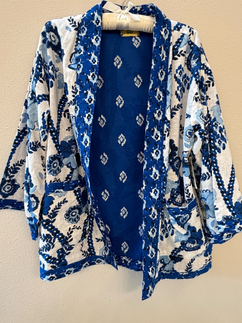 Kimono style jacket: reversible